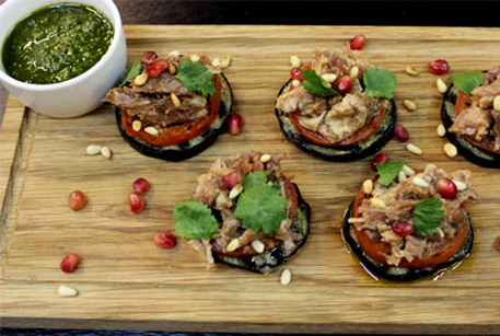 Баранина с баклажанами и помидорами – рецепт закуски от шеф-повара