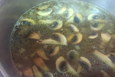Рецепт супа вкусного: грибной суп из шампиньонов.