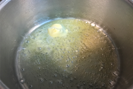 Рецепт с куриной тушенкой – луковый суп с фото
