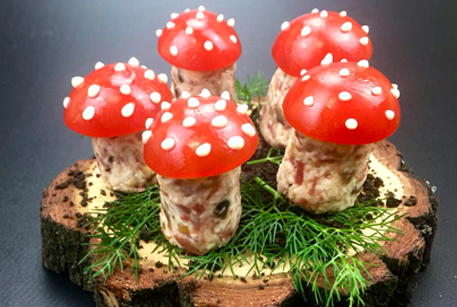 Праздничная закуска в виде грибочков из ветчины и сыра с грибами