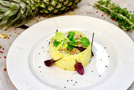Салат с ананасом и грибами – праздничный рецепт салата
