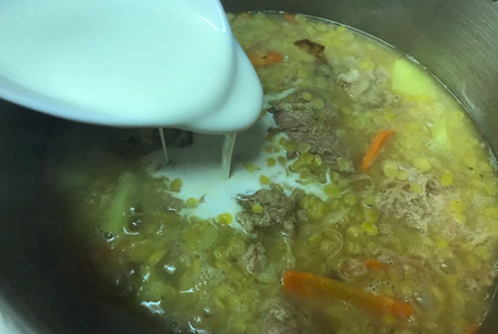 Суп-пюре из чечевицы со сливками 