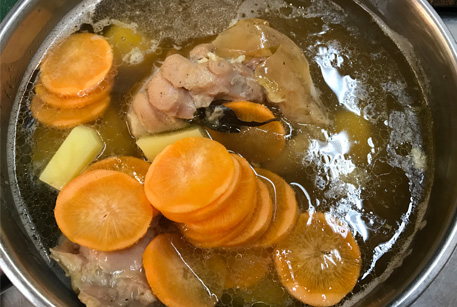 Домашний рецепт супа: суп с галушками