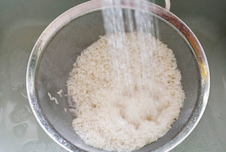 Промыть рис для харчо