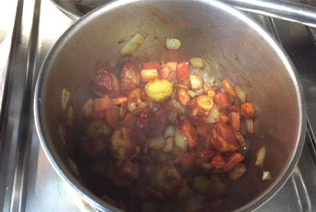 Рецепт на сковороде: жаркое с картошкой и говядиной